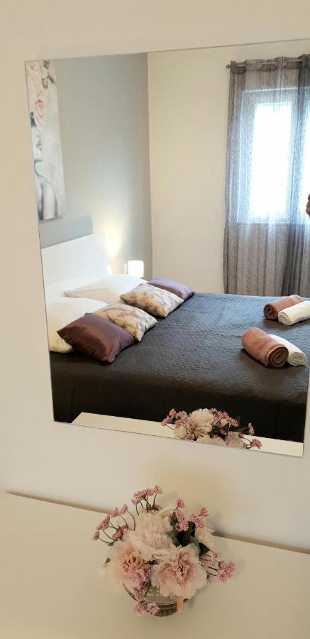 Apartman Zizula Kastela Exterior photo