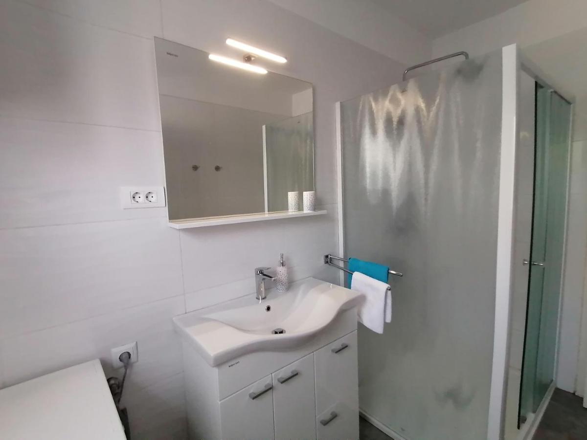 Apartman Zizula Kastela Exterior photo