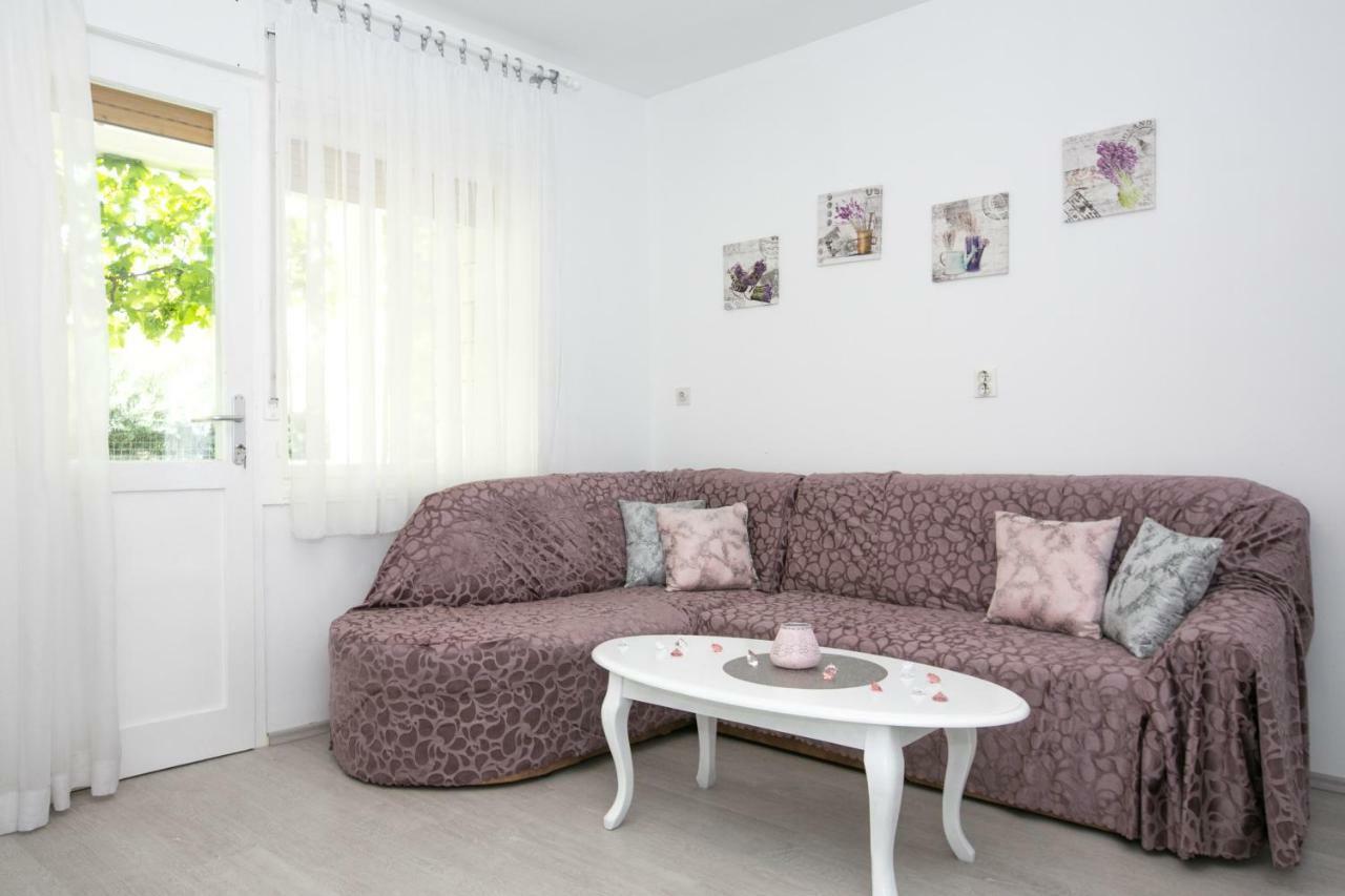 Apartman Zizula Kastela Exterior photo