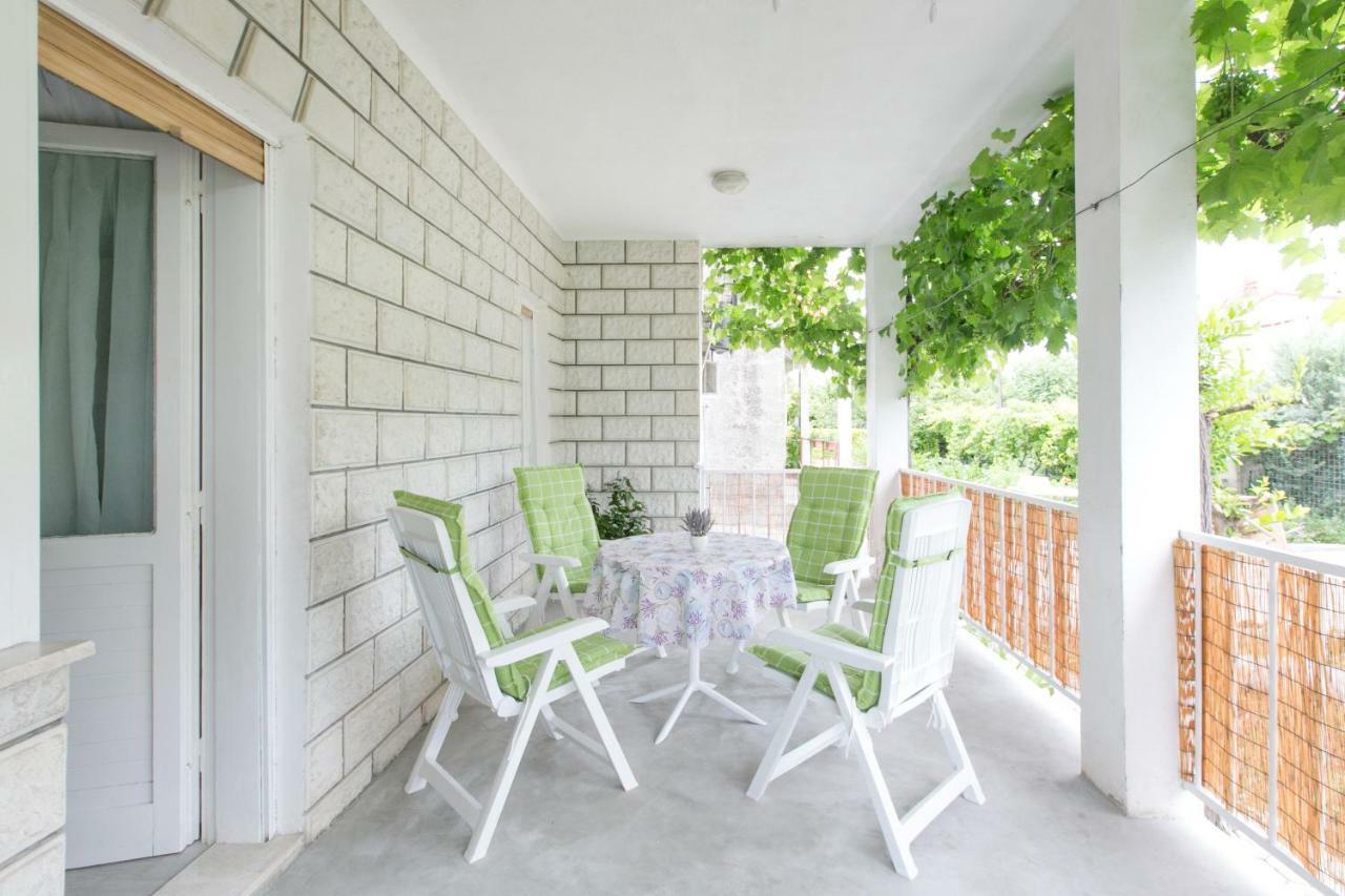Apartman Zizula Kastela Exterior photo